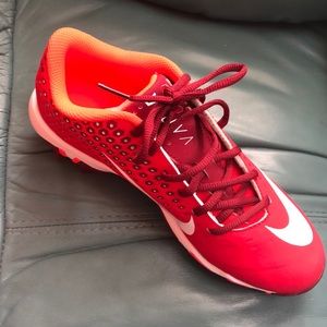 Boys baseball cleats